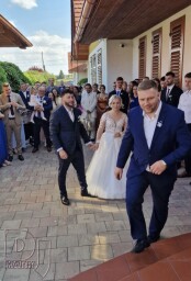 Svadba 9.5.26 Ranč u Kolozsiho - Žihárec okres Šaľa, na svadbe hral DJ MARK - DJ NA VAŠU SVADBU v okrese ŠAĽA 
